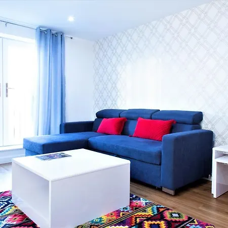 Savoy Court - Free Parking * Bristol