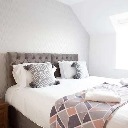 Apartment Savoy Court - Free Parking *
